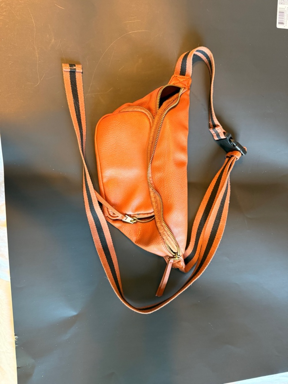 Brown Leather Crossbody Belt Bag